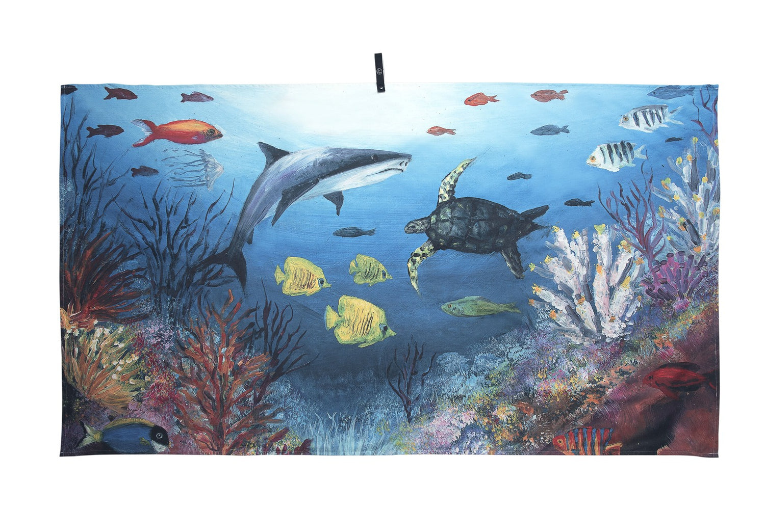 The Great Barrier Reef Microfibre Artistic Towel. This incredible artwork has vibrant colors and an intense blue. A shark, a turtle and many fishes swimming in between beautiful and colorful corals. This artwork is perfect for sea life enthusiasts, divers, beach lovers, kids and more. This towel is like nothing you have seen before! Large size, 170cm x 95cm, soft touch, highly absorbent and quick-drying, compact towel. An Aussie-inspired art showcasing magnificent landmarks and the Aussie lifestyle.